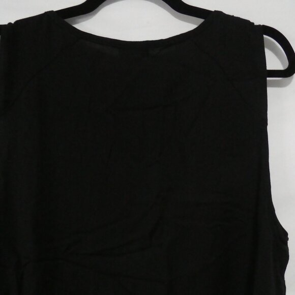 TORRID | 2 | Sleek Black Lightweight Sleeveless Top - Picture 9 of 12